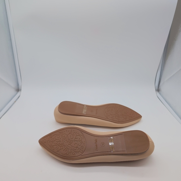 Elegant Peach/ Tan Women's Flats Dream Pairs Sz 10 - Picture 7 of 8